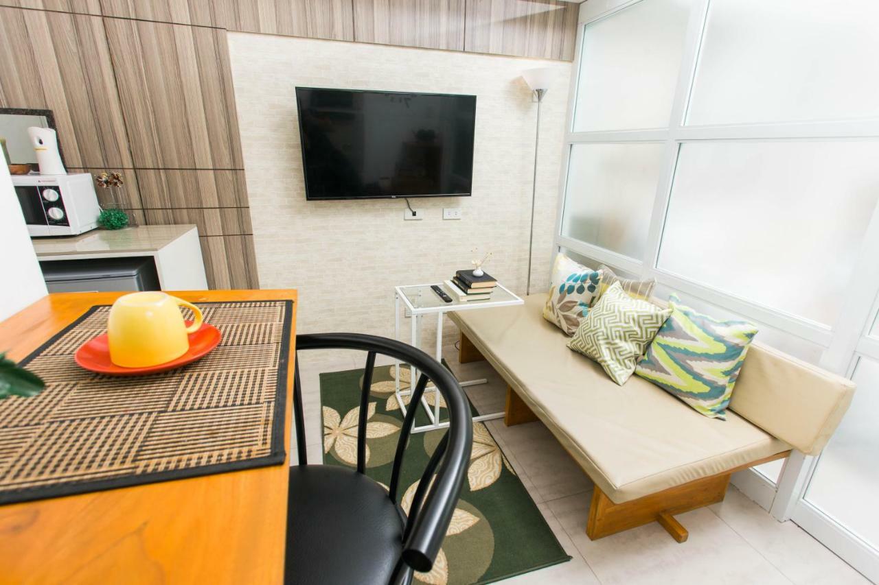 Cozy And Home Vacation Pad Tagaytay City Εξωτερικό φωτογραφία
